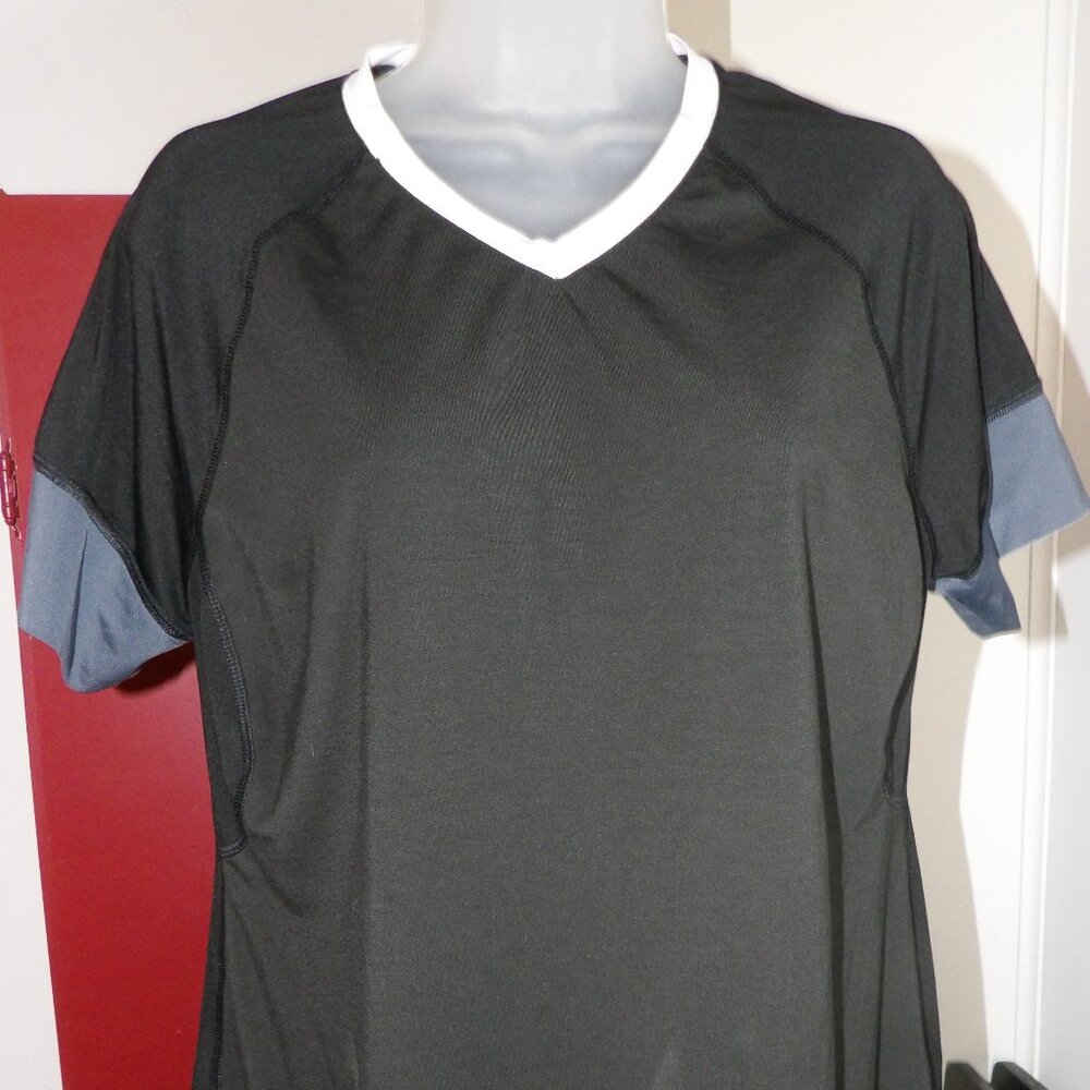 Avia Black Knit Sports Athletic Top Size Large (12-14)